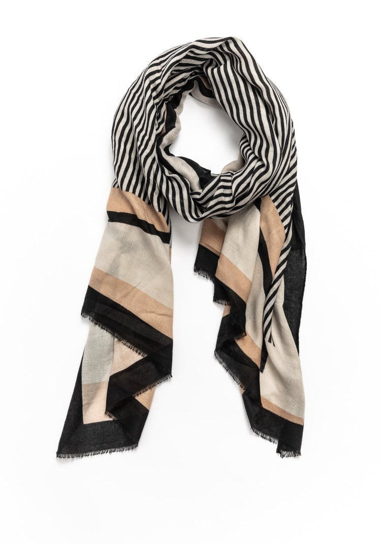 Celina Scarf-Black-White -beige