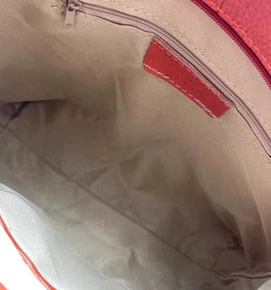 inerior of bag