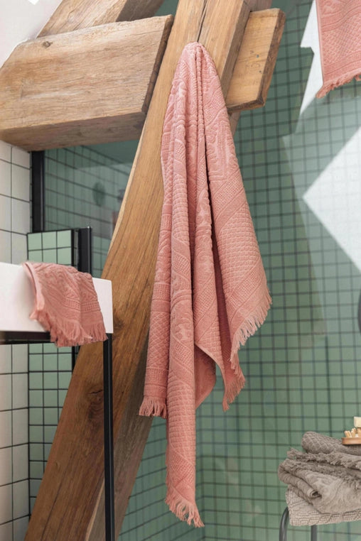 Zoe guest towel-textured-with fringe