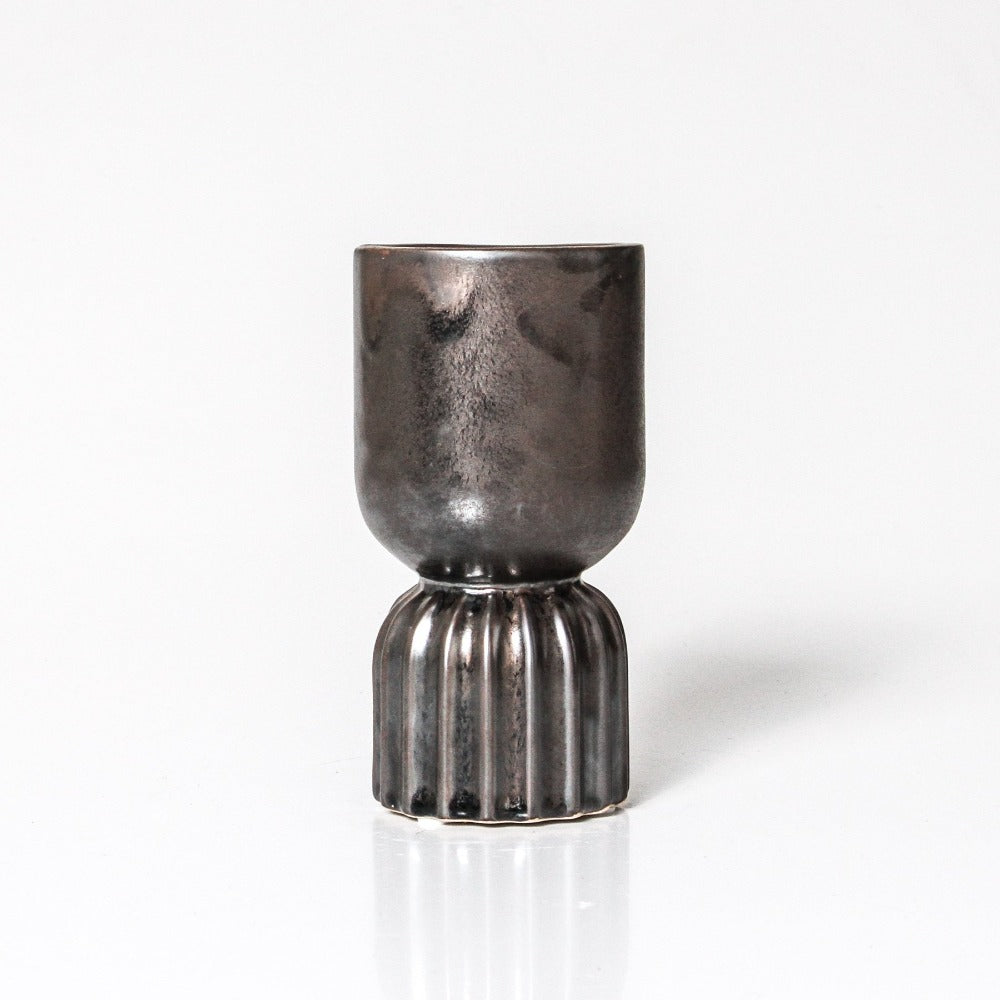 Jacob Little-Dulwich Hill-Ridged Vase-Graphite-Large