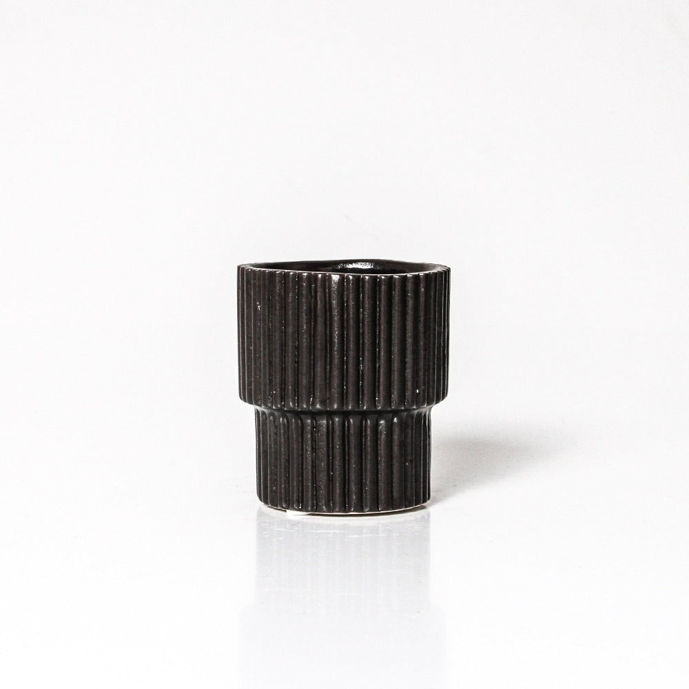 Jacob Little-Dulwich Hill-Stella Pot-Black